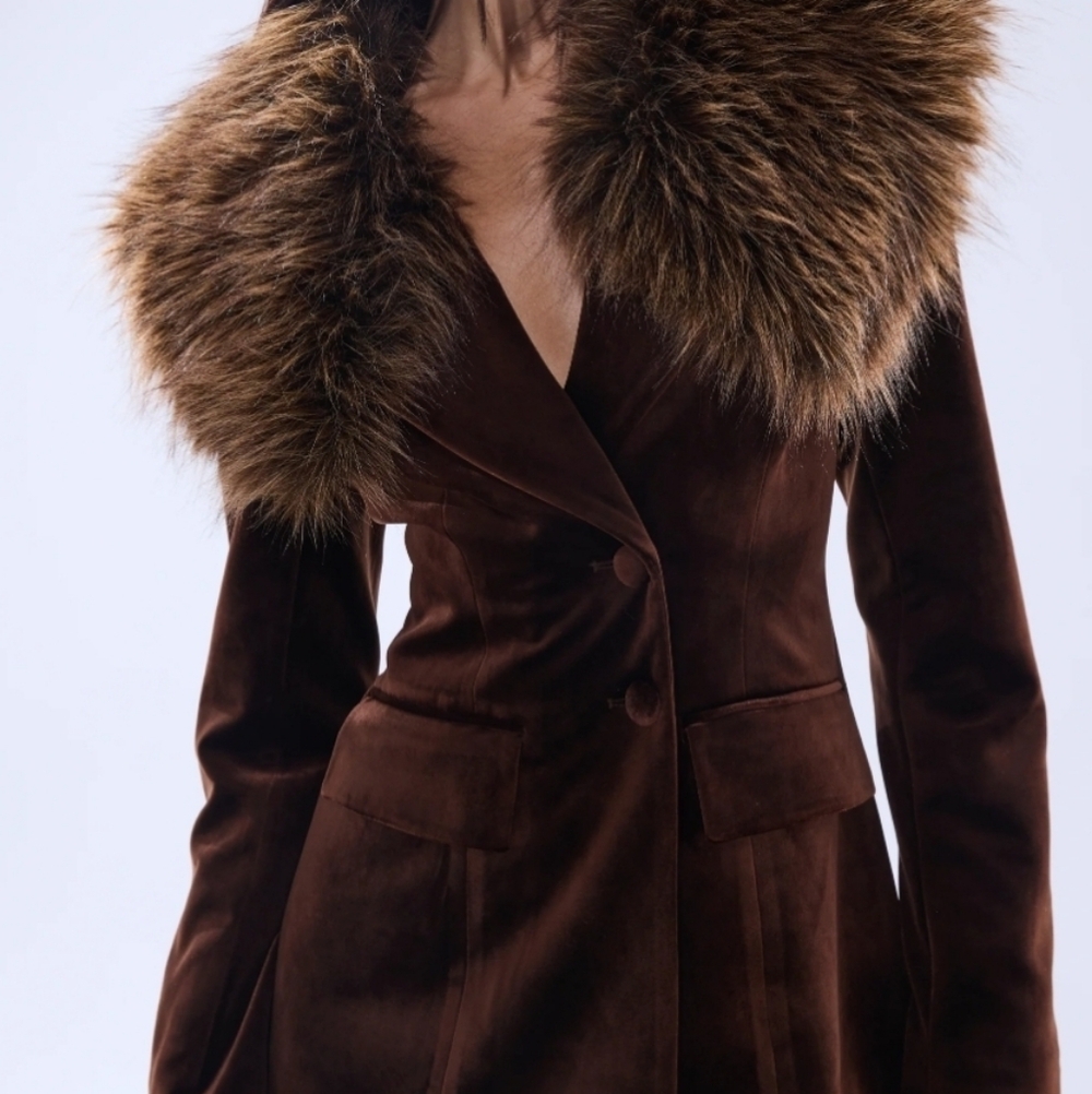 SUNDAY VELVET BLAZER WITH REMOVABLE FUR COLLAR - XL